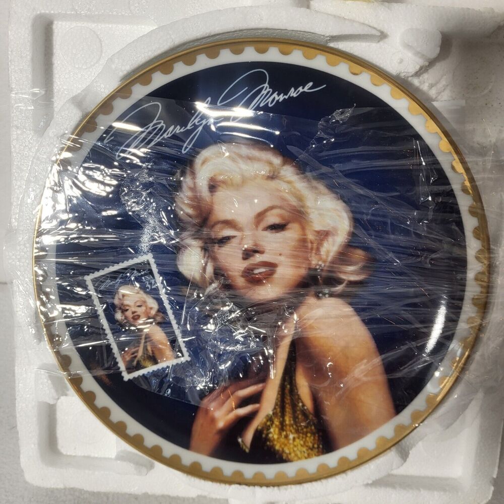 Vintage Marilyn Monroe Collectors Plate Bradford Exchange Gold Collection